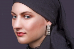 Colin Buck - Girl with Perl Earing