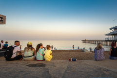 Ice-cream-in-the-Golden-Hour-2050